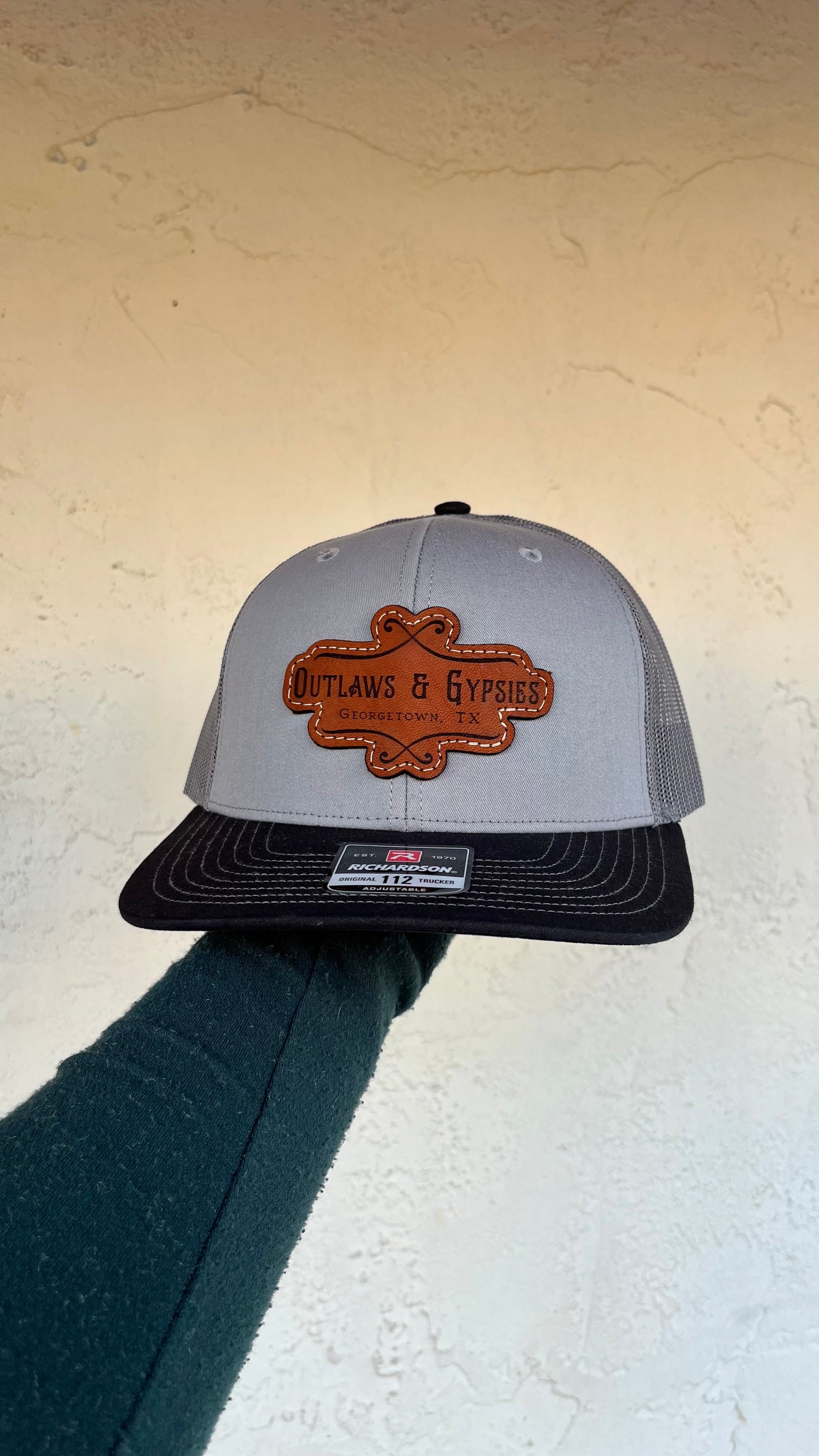 O&G Mesh Back Cap - Grey/Charcoal/Black