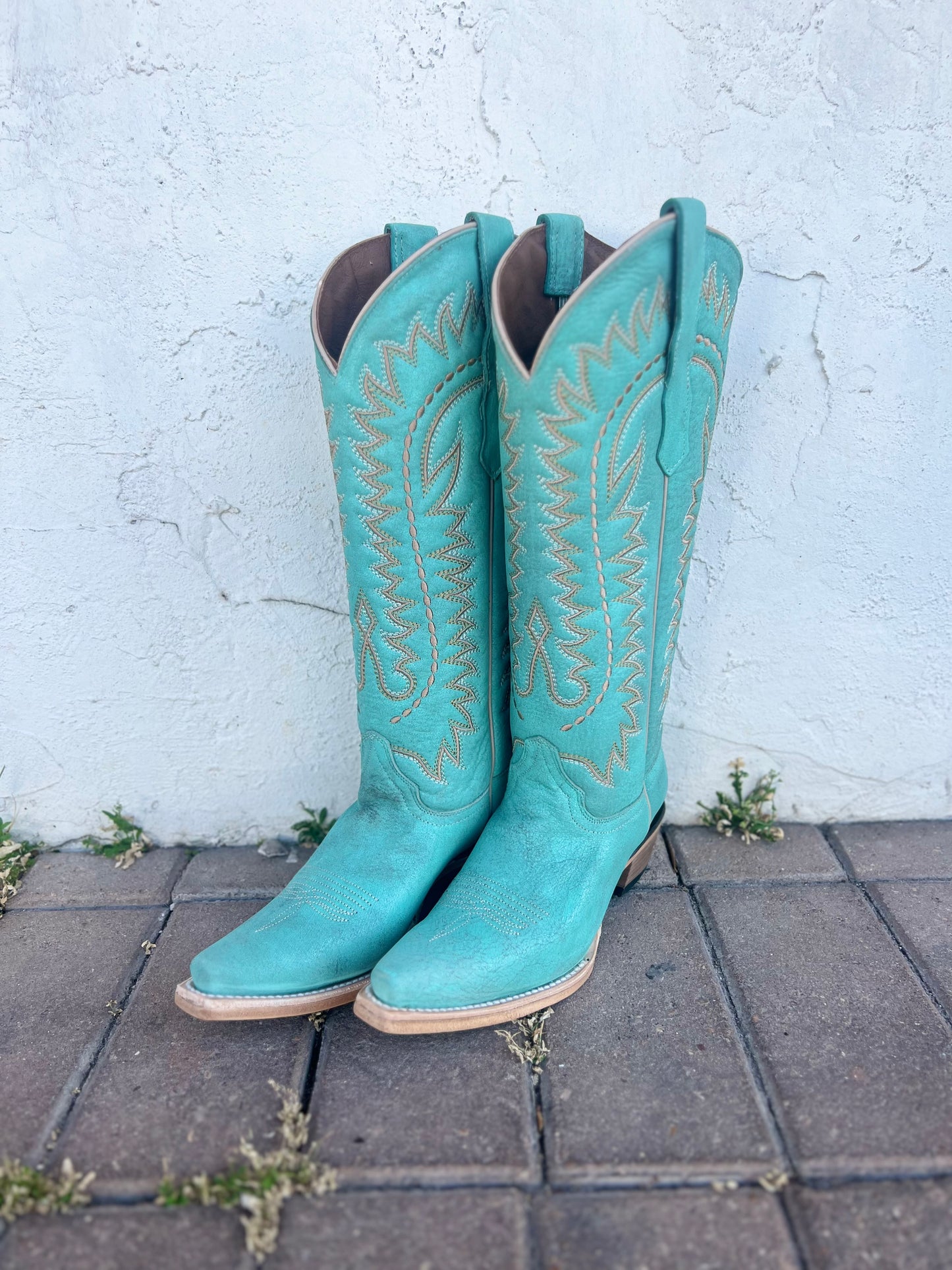 Circle G Bright Turquoise Embroidery Boot