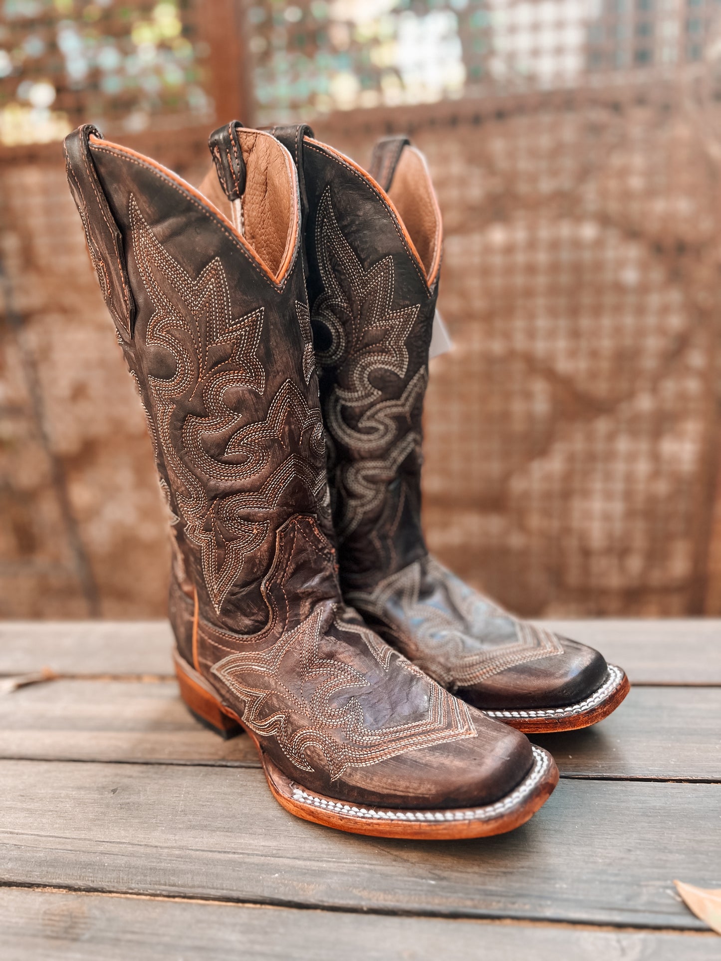 Circle G Brown Embroidery Square Toe Boot