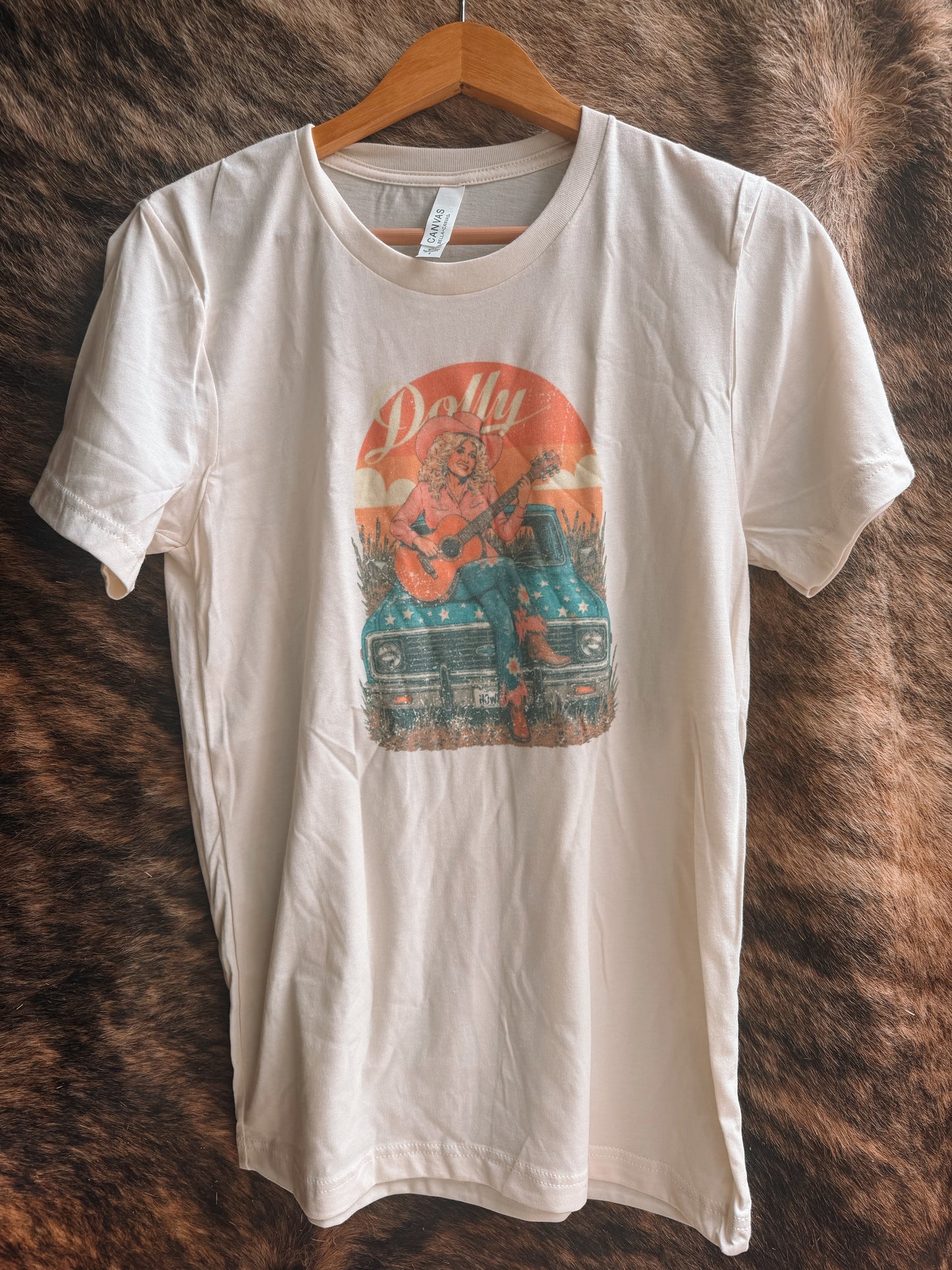 Dolly Graphic T-Shirt