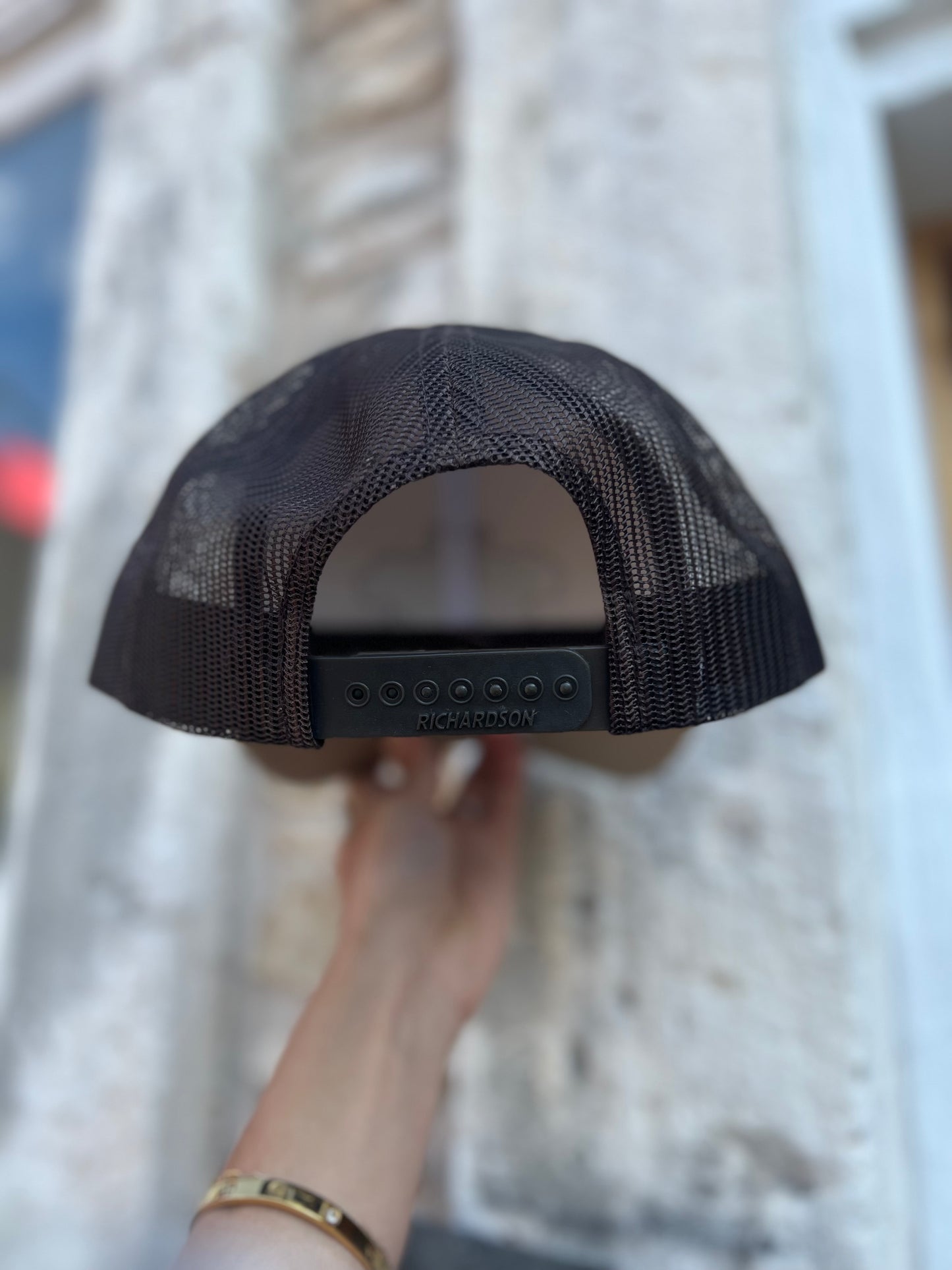 O&G Mesh Back Cap