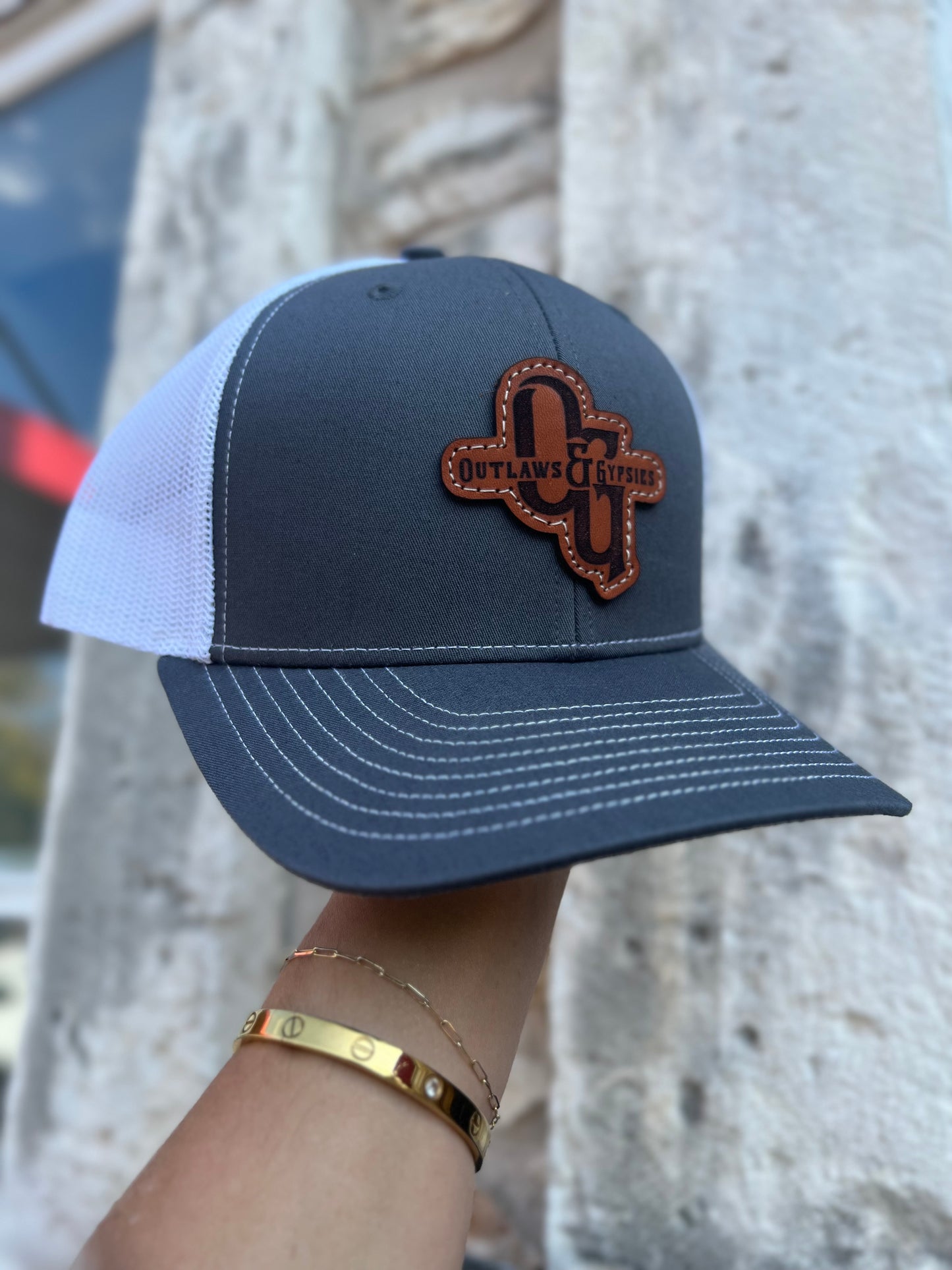 O&G Mesh Back Cap - Charcoal/White