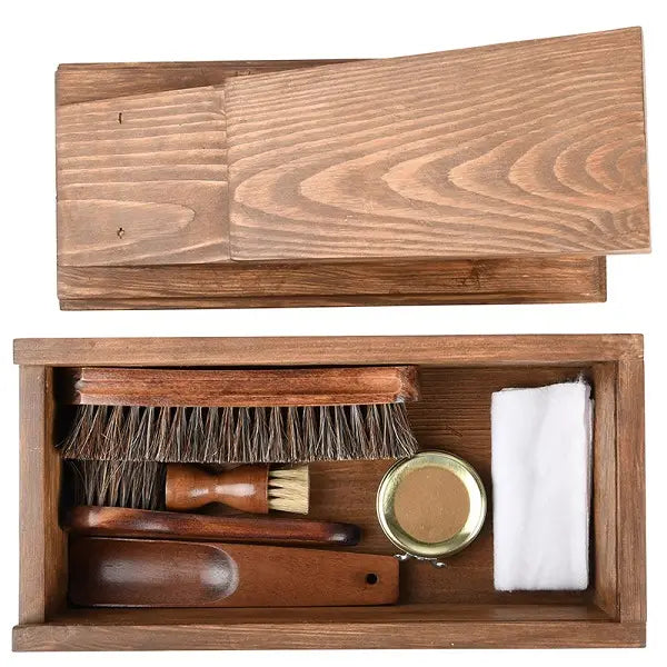Accessories set for wood cleaning