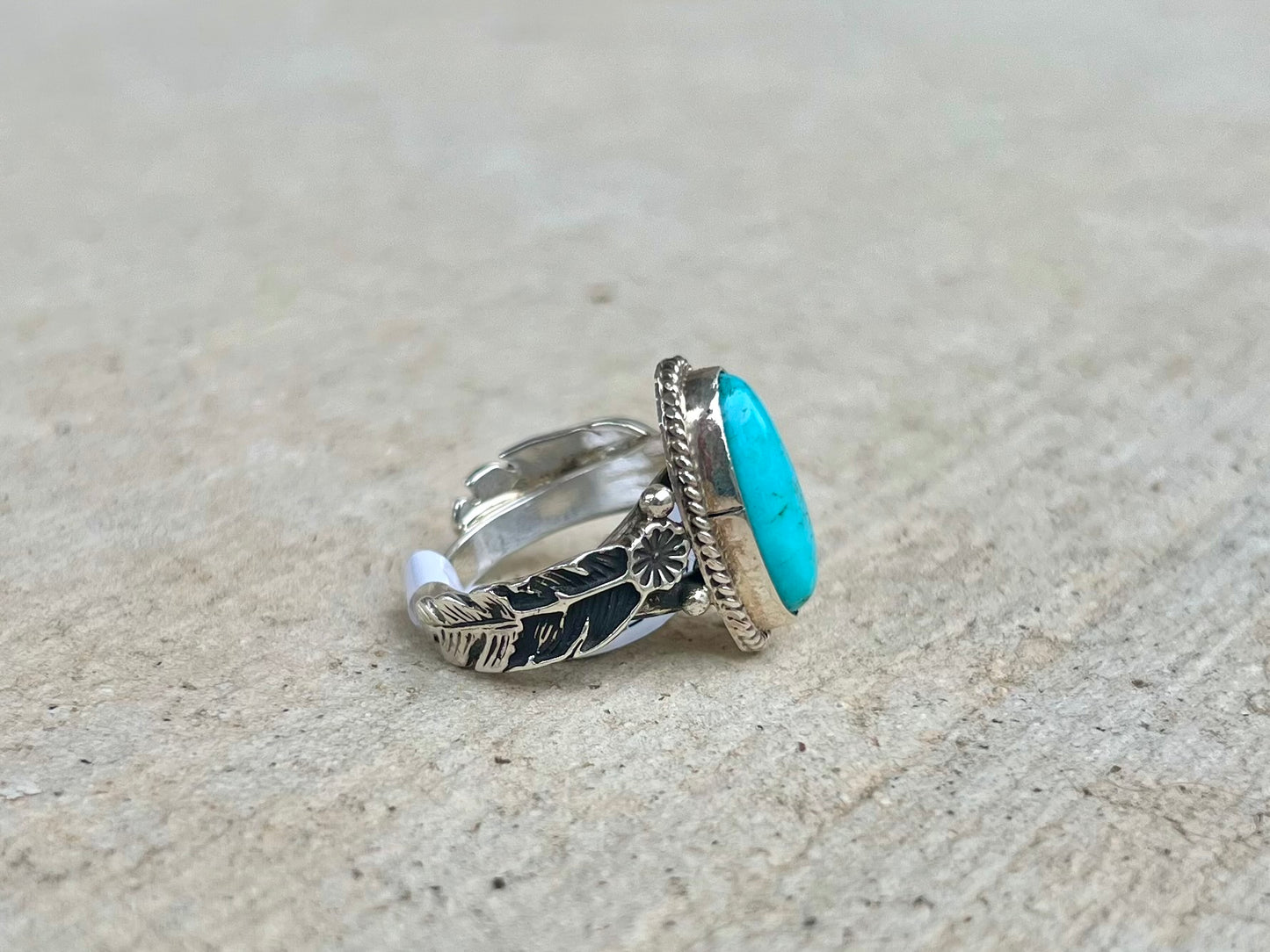 Navajo Handmade Kingman Turquoise Sterling Leaf Band Ring - Size 6.5