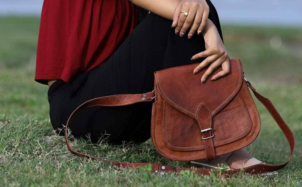 The Nichols Leather Crossbody Purse