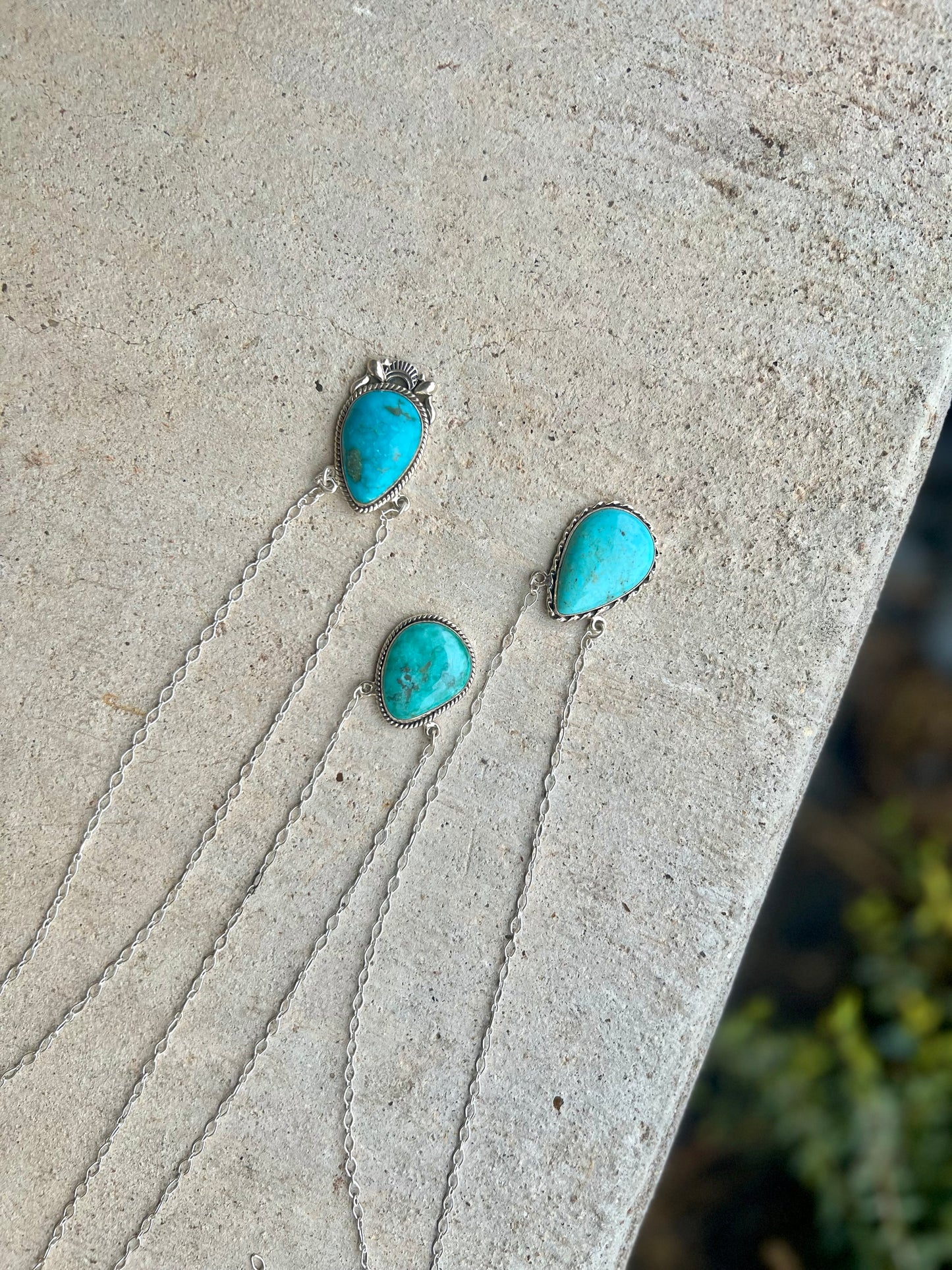 14" Chain Thunder Mountain Turquoise Large Pendant Necklaces