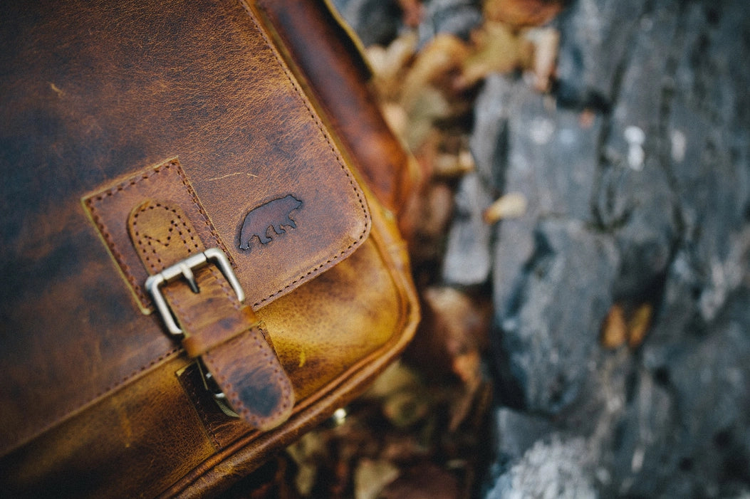 Sitka Leather Messenger Bag - Antique Brown
