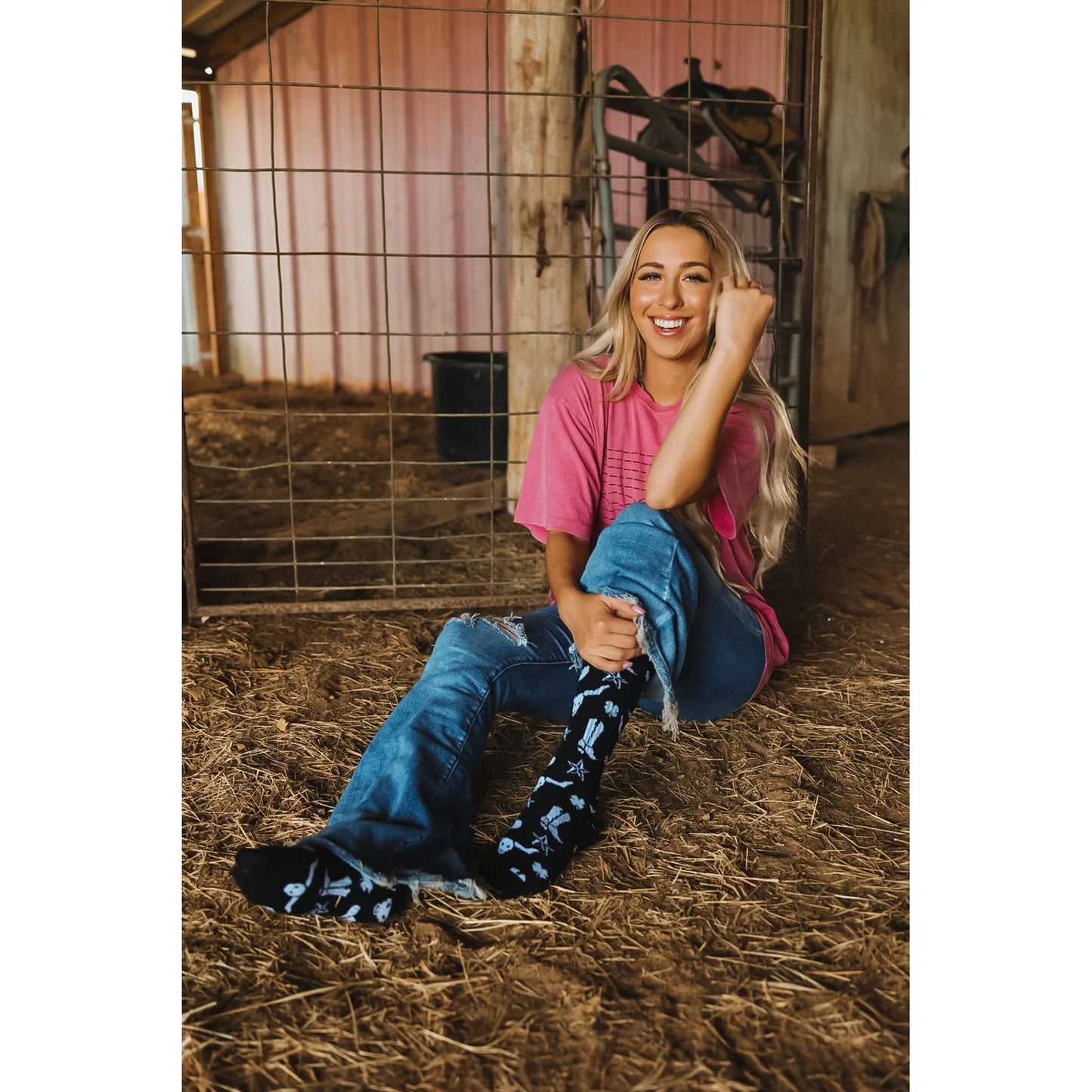 Lucky Chuck Get Western Black & White Socks