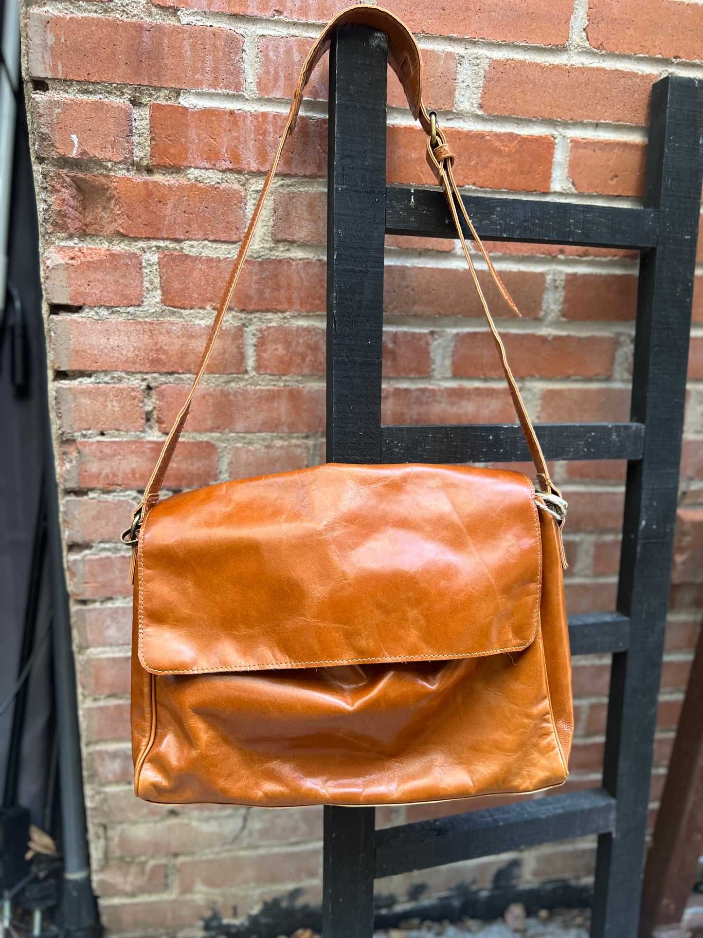 Pranee Jackson Broadway Messenger Bag