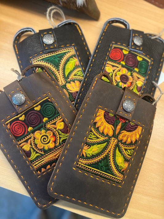 Pranee Phoenix Phone Case Crossbody