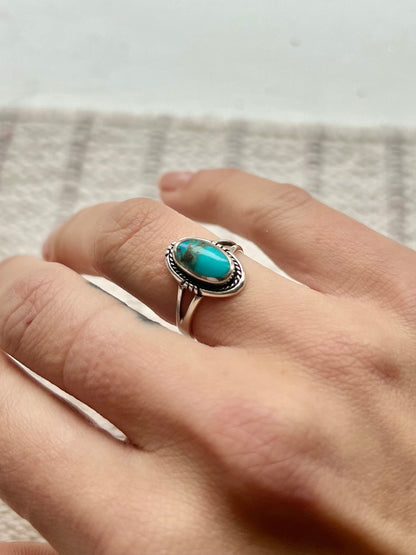 Sterling Silver Small Oval Turquoise Ring - Size 6