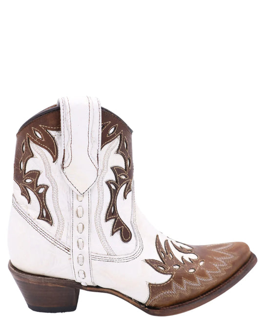 Circle G LD White Camel Embroidery Ankle Boot