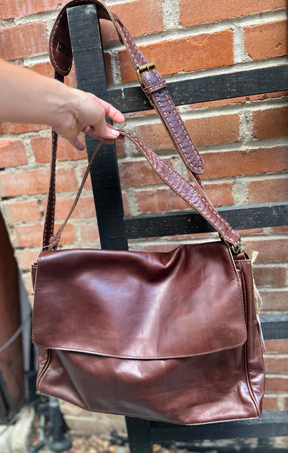 Pranee Jackson Broadway Messenger Bag