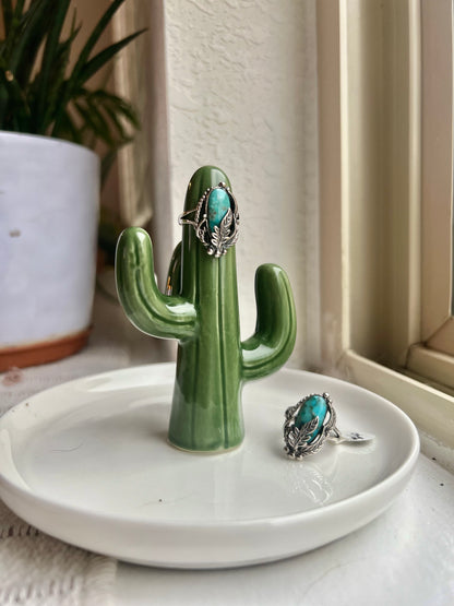 Intricate Sterling Leaf Detail Turquoise Ring - Size 6