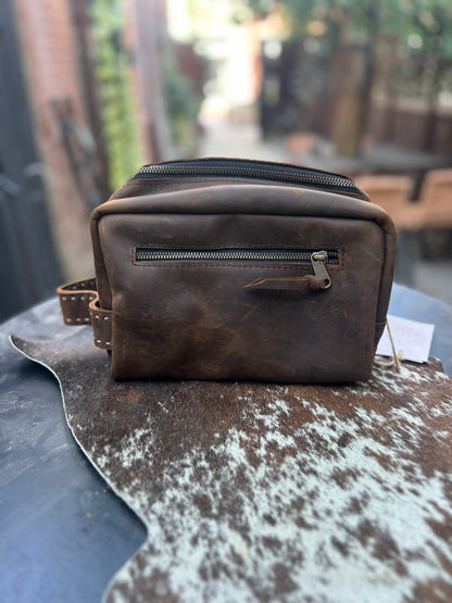 Pranee Jackson Glenwood Leather Dopp Kit