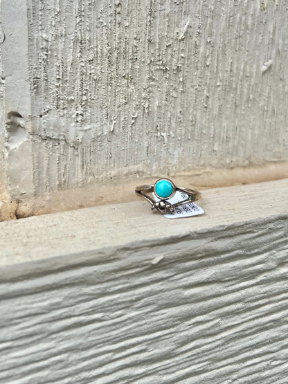 Kingman Turquoise Sterling Crescent Moon Detail Ring  - Size 7