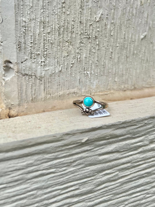 Kingman Turquoise Sterling Crescent Moon Detail Ring  - Size 7
