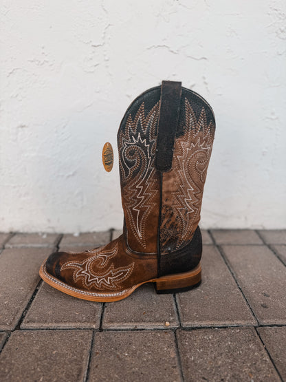 Corral Brown Flames Lamb Embroidery Square Toe Boot