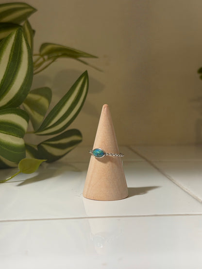 Simple Silver Beaded Band Turquoise Ring - Size 5