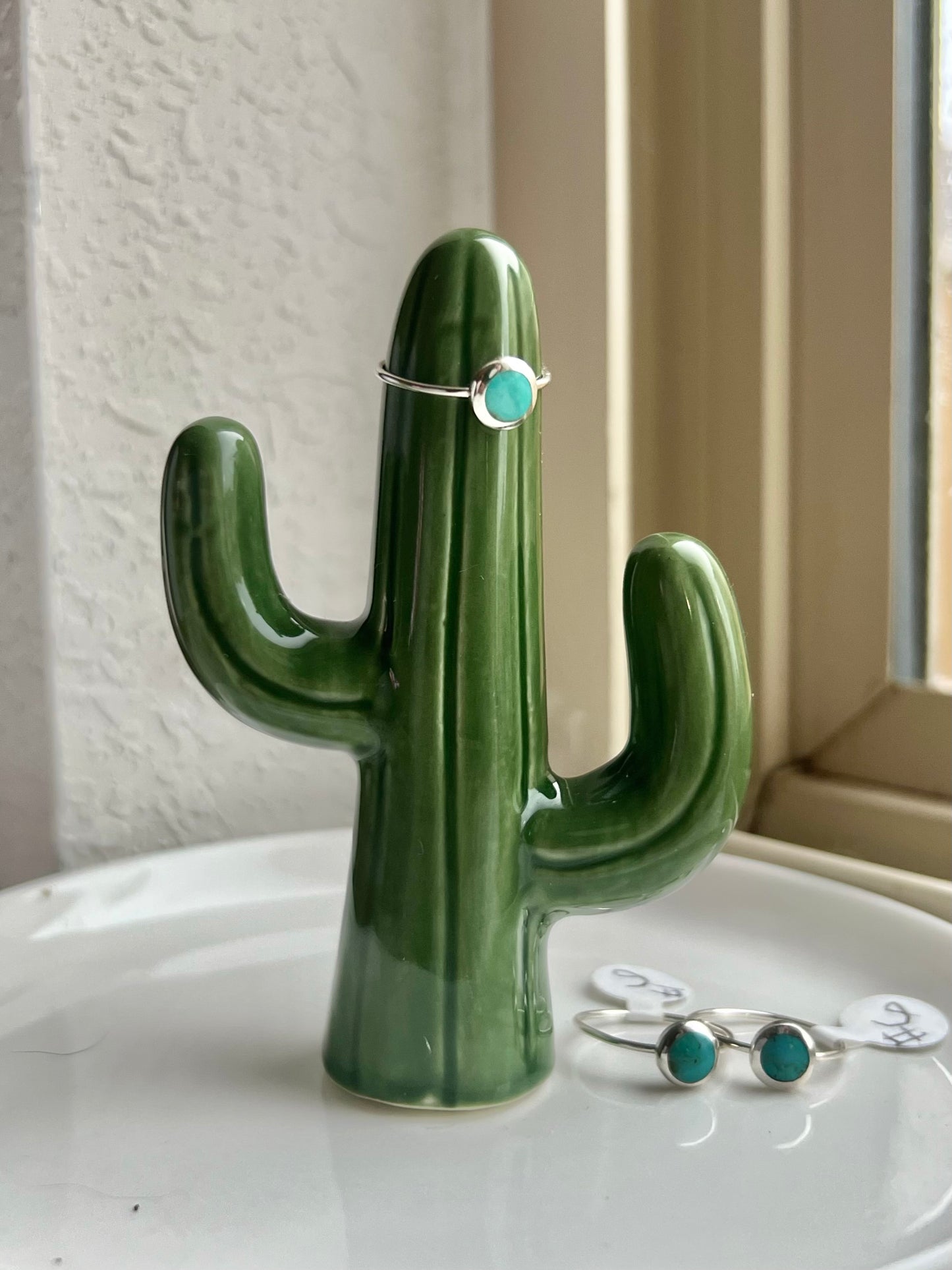 Simple Circle Dainty Turquoise Ring - Size 6