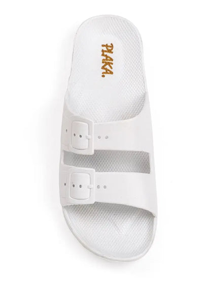 White Sandal w/ Buckle