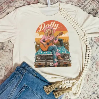 Dolly Graphic T-Shirt
