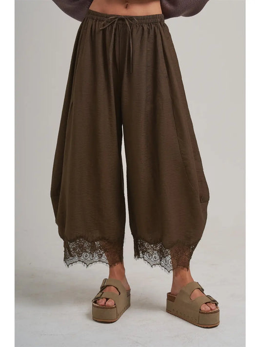 Lightweight Lace Balloon Pants