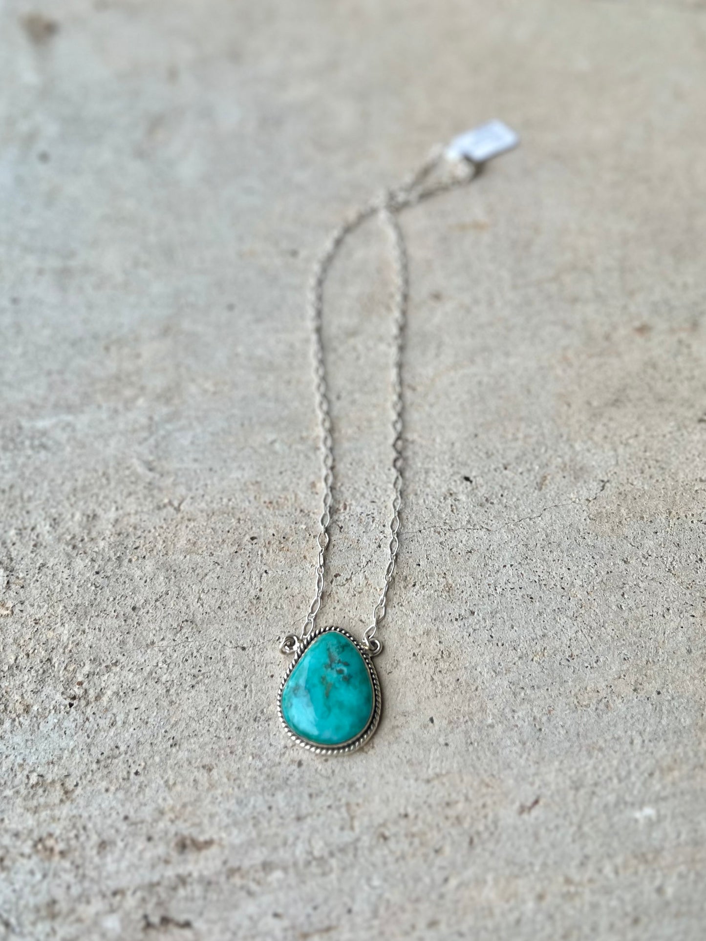 14" Chain Thunder Mountain Turquoise Large Pendant Necklaces