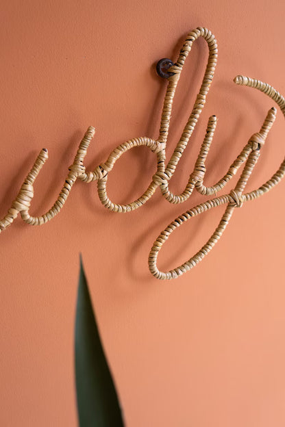 Seagrass & Iron "Howdy" Wall Decor