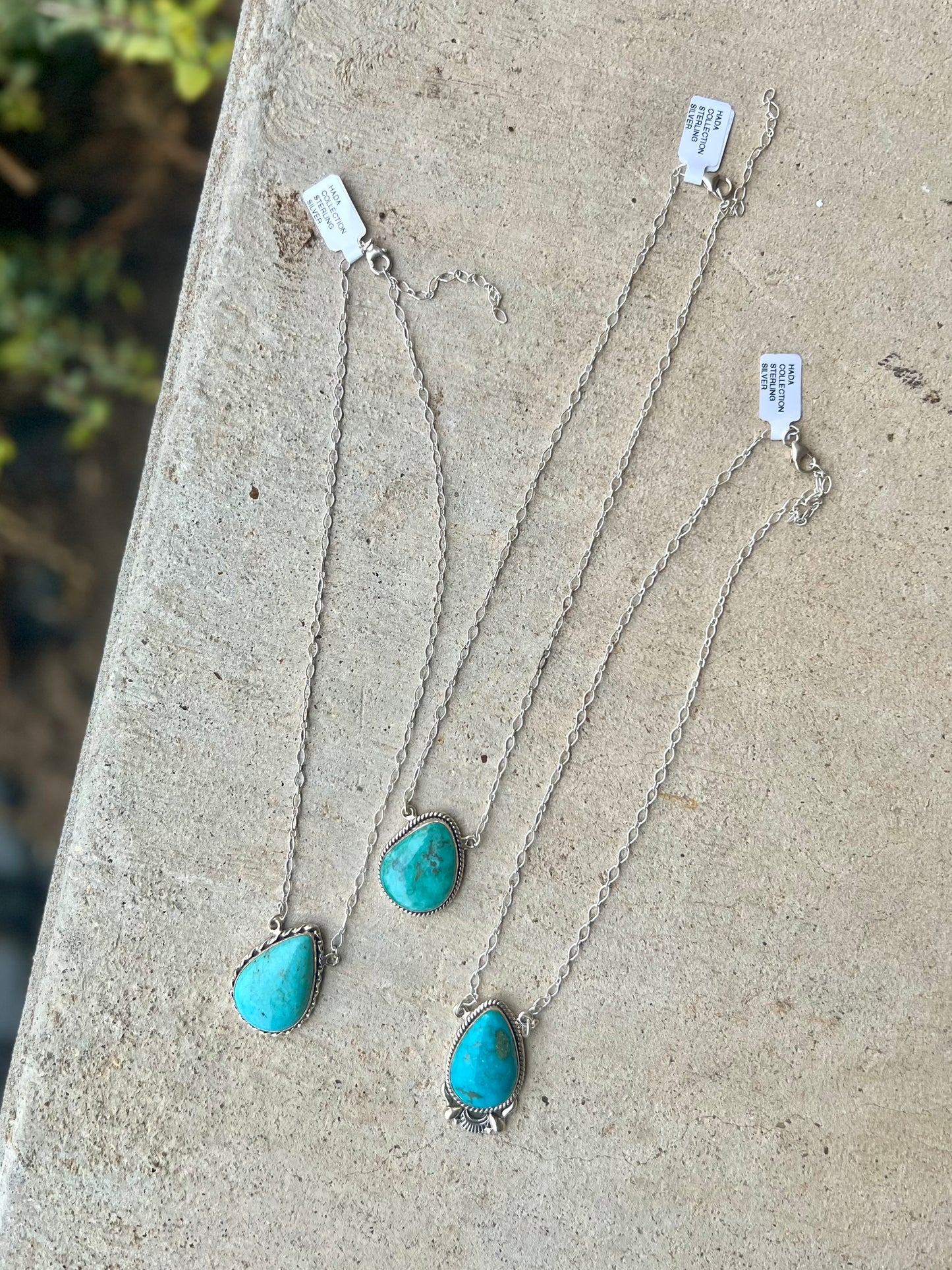 14" Chain Thunder Mountain Turquoise Large Pendant Necklaces