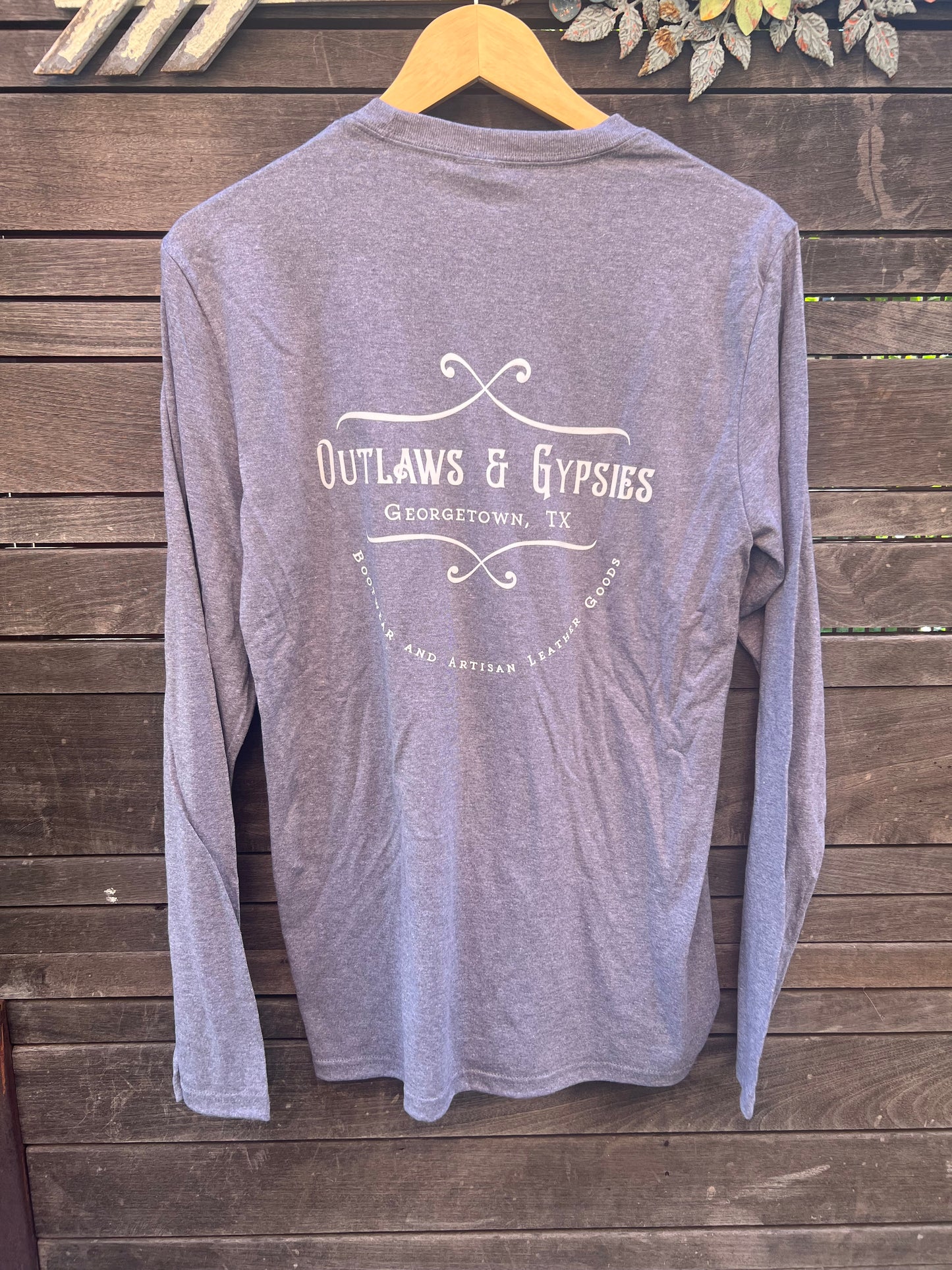 Long Sleeve O&G T-Shirt