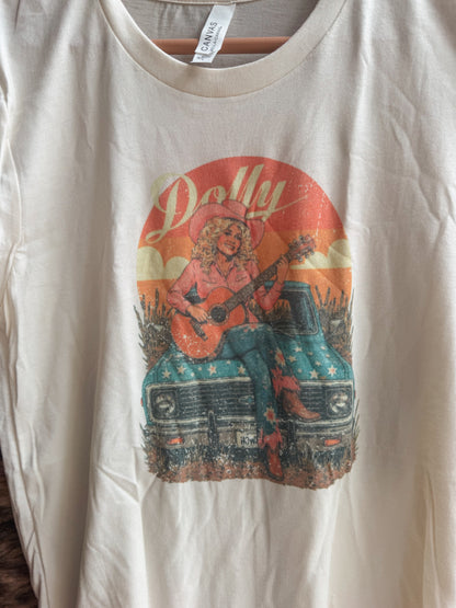 Dolly Graphic T-Shirt