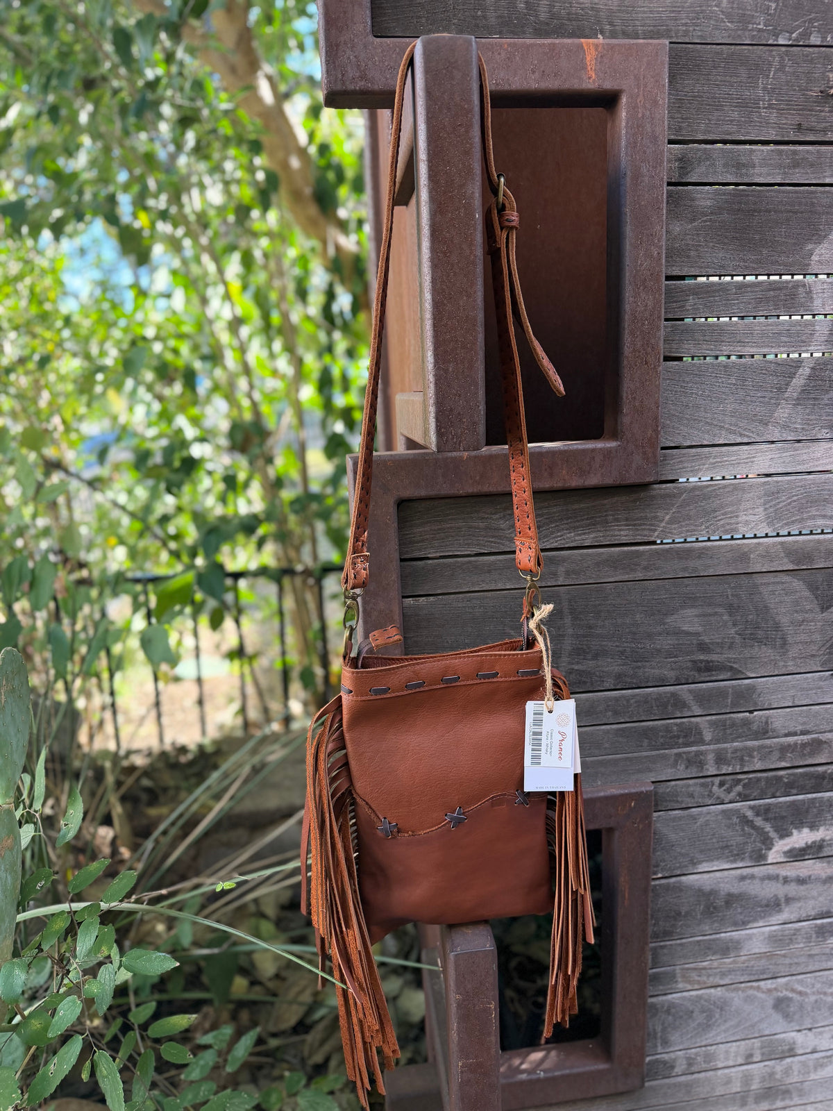 Pranee Classic "Altura" Fringe Crossbody Leather Purse