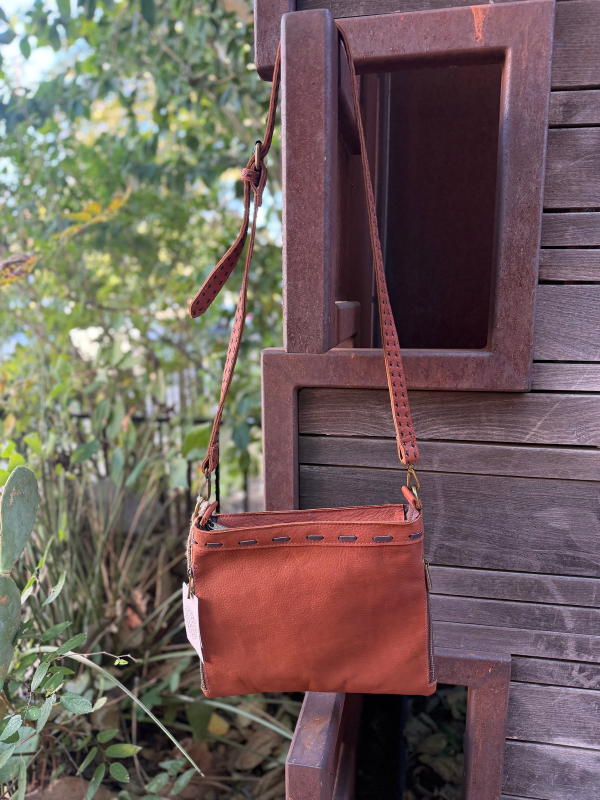 Pranee Classic "Annie" Leather Artisan Bag