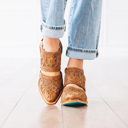 Lane Robin Slingback Mule in Desert Clay