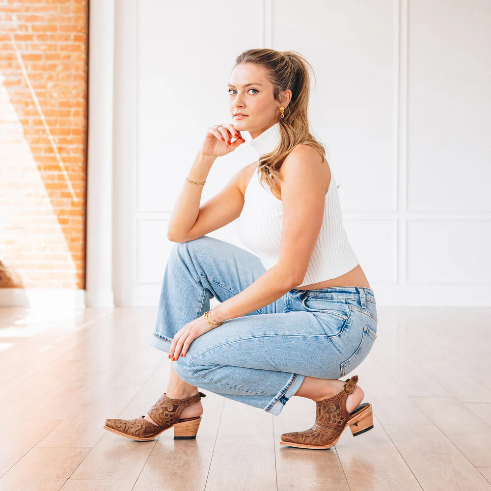 Lane Robin Slingback Mule in Desert Clay