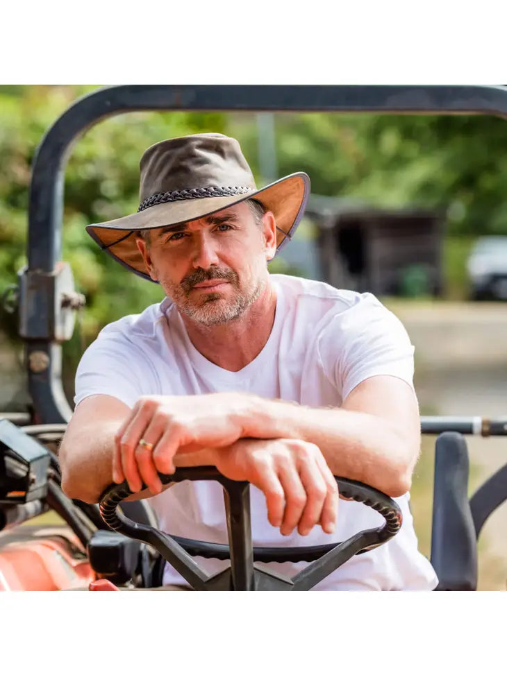 Crushable top leather hat